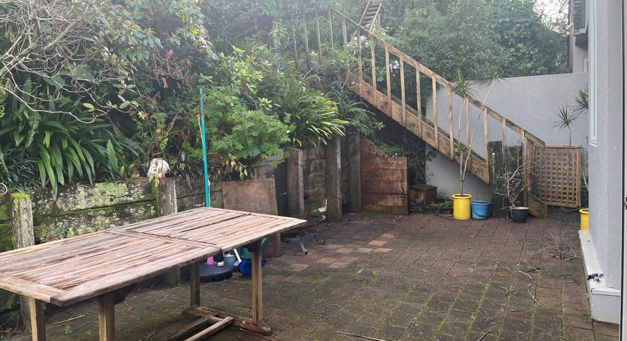  at 2/13 Clarendon Road, Saint Heliers, Auckland City, Auckland