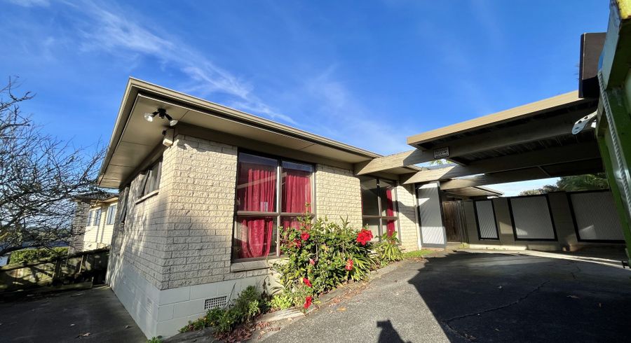  at 9 Everglade Drive, Goodwood Heights, Auckland