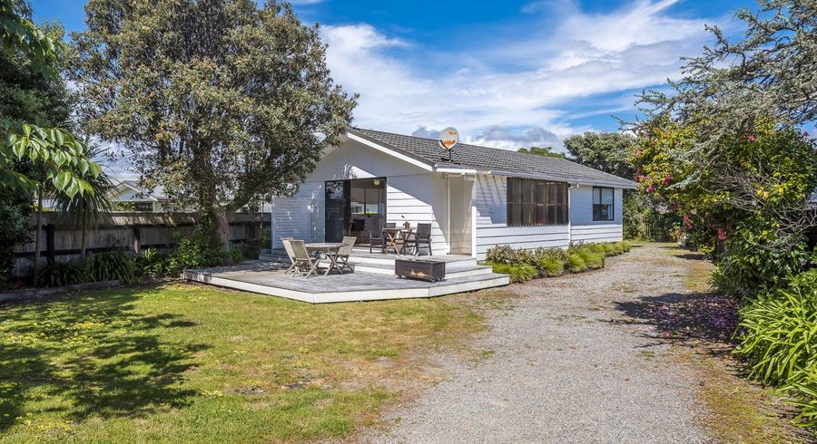  at 238 Manly Street, Paraparaumu Beach, Paraparaumu