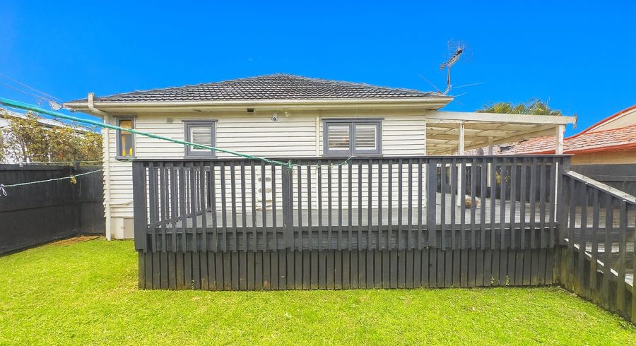  at 40a Riro Street, Point Chevalier, Auckland City, Auckland