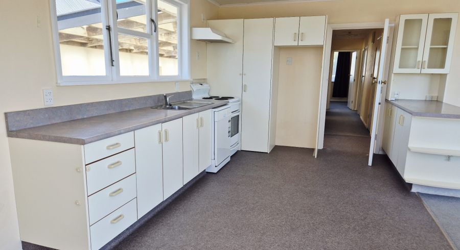  at 12A Maraval Cres, Grenada Village, Wellington, Wellington