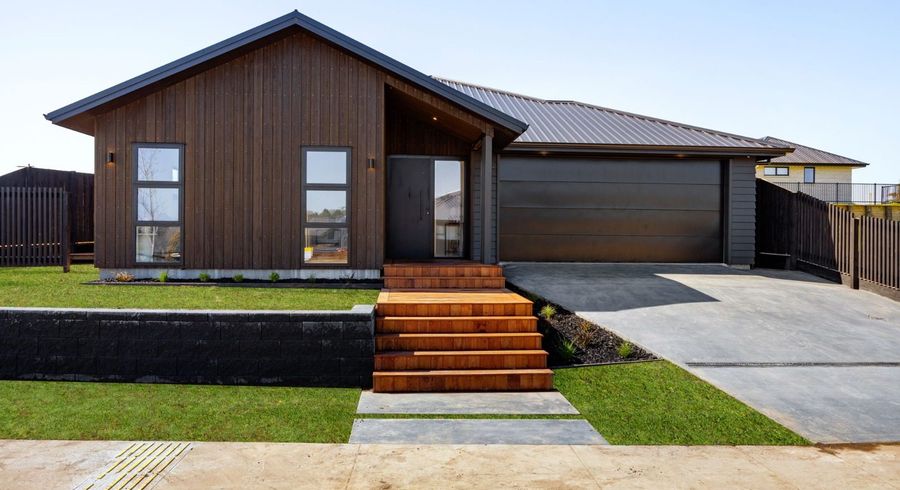  at 37 Taahunui Rise, Peacocke, Hamilton