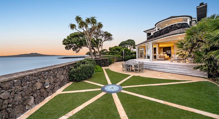  at 27 Muritai Road, Milford, North Shore City, Auckland