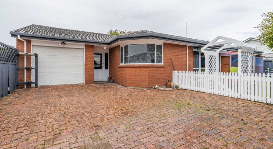  at 784 Queens Drive, Waikiwi, Invercargill