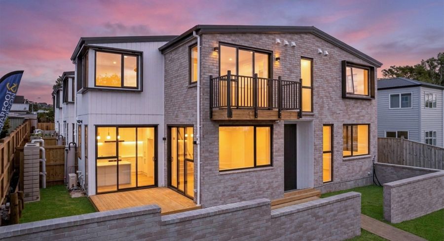  at Lots 1-4/3 Jillteresa Crescent, Half Moon Bay, Manukau City, Auckland