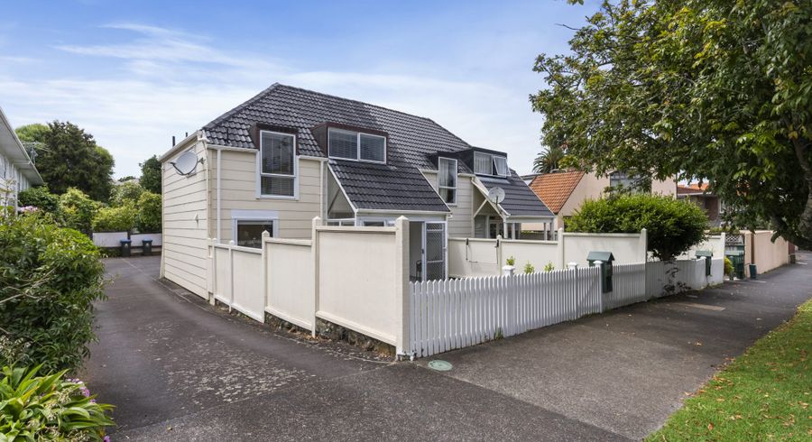  at 10B Norana Avenue, Remuera, Auckland