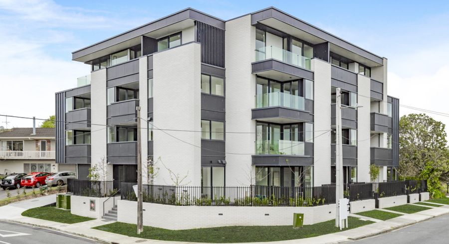  at 11/1 Willoughby Ave, Howick, Manukau City, Auckland