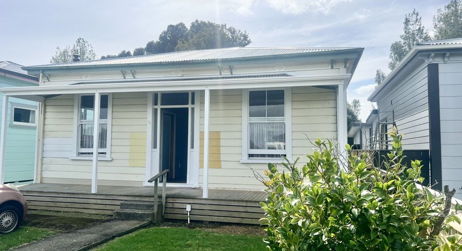  at 24 Cole Street, Dannevirke, Tararua, Manawatu / Whanganui