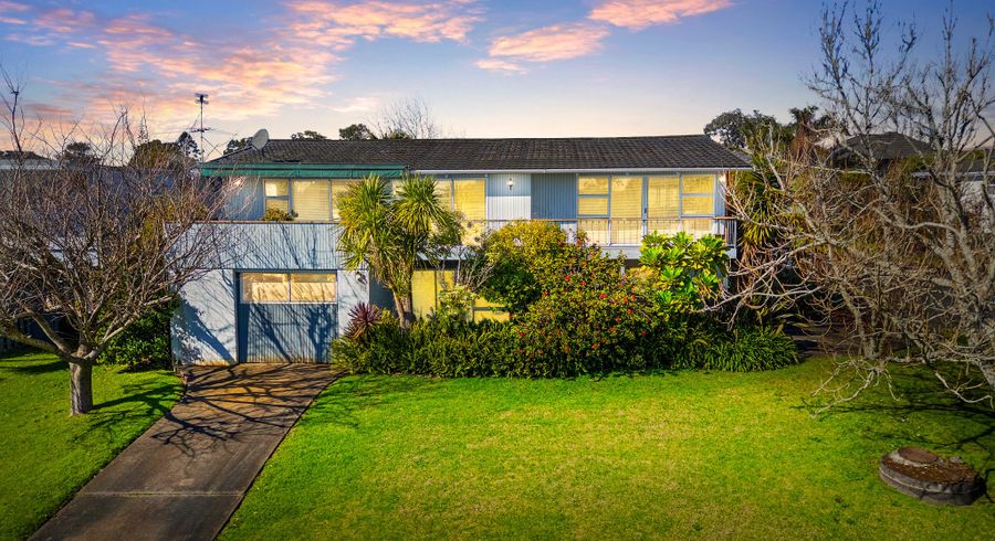  at 53 The Boulevard, Sunnyhills, Manukau City, Auckland