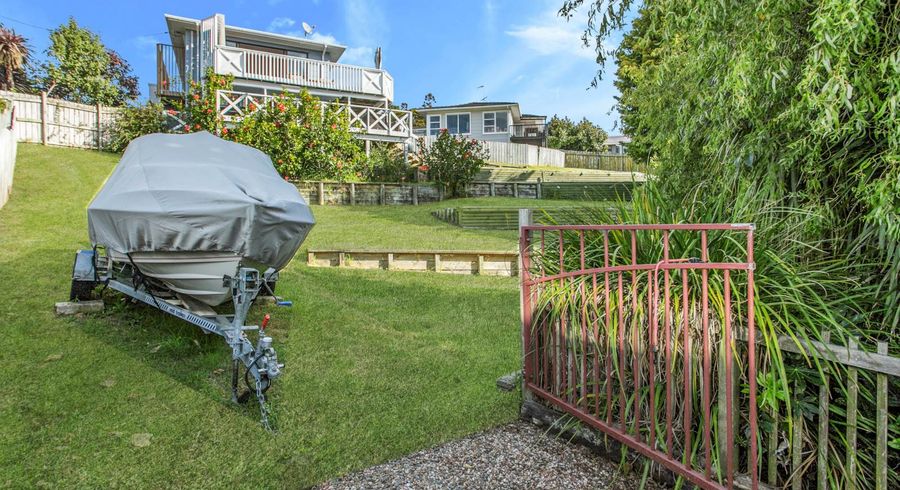  at 202 Hibiscus Coast Highway, Red Beach, Red Beach