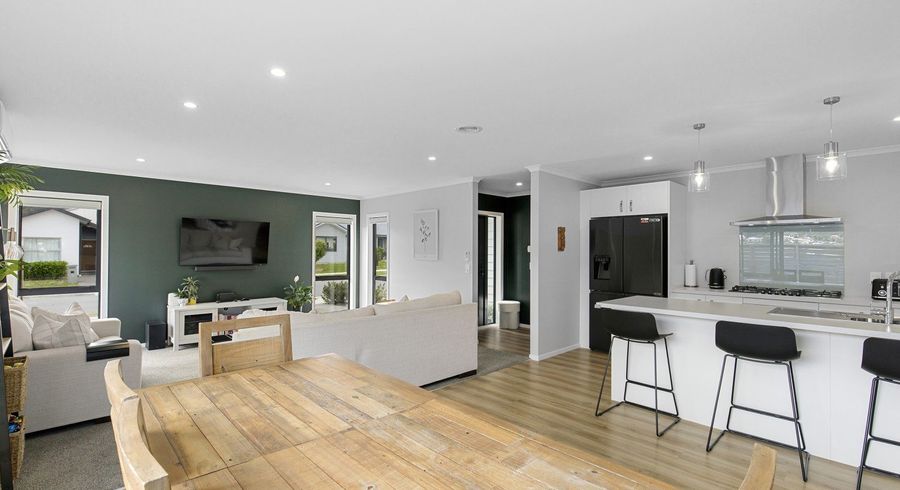  at 6 Te Ara O Roimata, Wainuiomata, Lower Hutt, Wellington