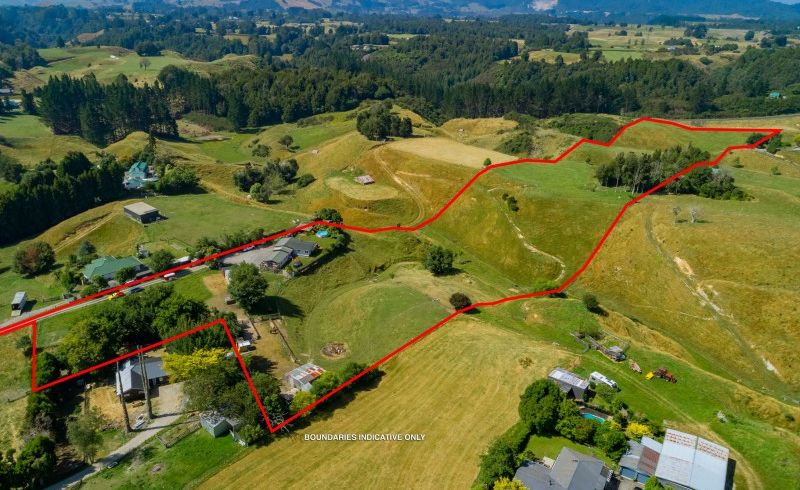  at 80 Glue Pot Road, Tauranga