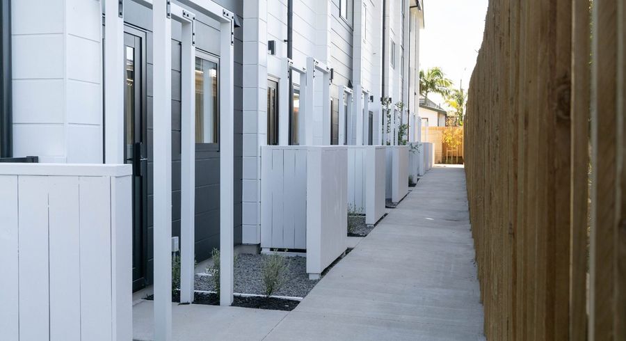  at 3/21 Karamu Street, Te Atatu Peninsula, Waitakere City, Auckland