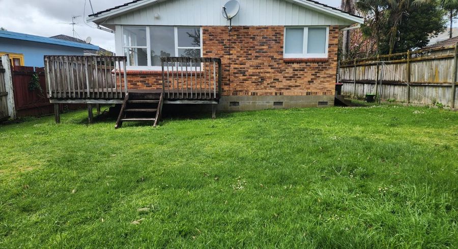  at 4/92 Asquith Avenue, Mount Albert, Auckland