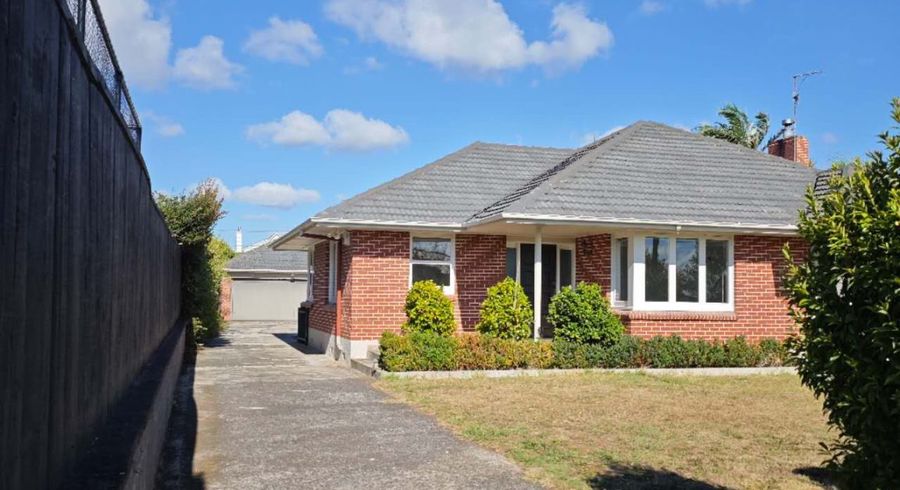  at 6 Ferryhill Road, Epsom, Auckland City, Auckland
