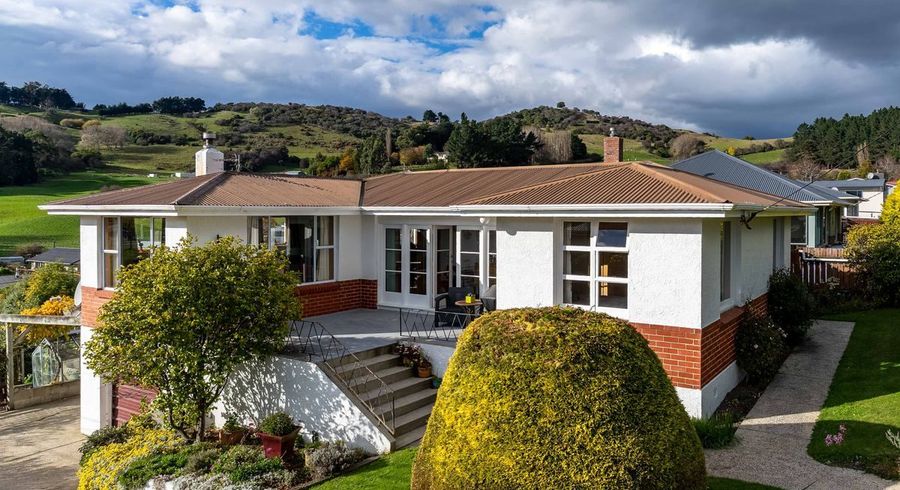  at 18 Weir Street, Green Island, Dunedin, Otago