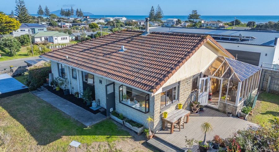  at 14 Koromiko Street, Otaki Beach, Kapiti Coast, Wellington