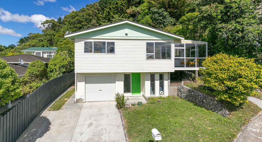  at 27 Turriff Crescent, Tawa, Wellington