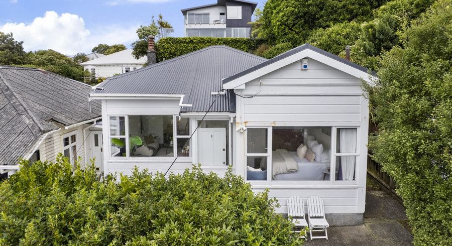  at 11 Bruce Avenue, Brooklyn, Wellington, Wellington