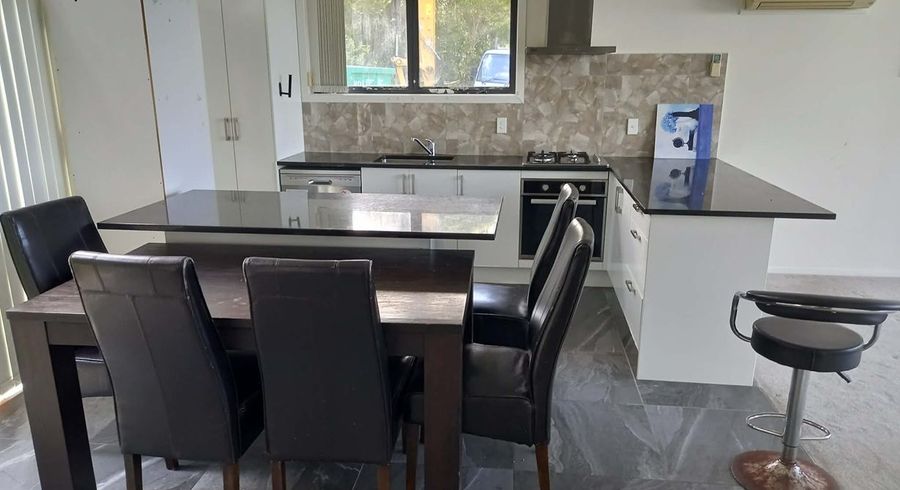  at Glenfield, North Shore City, Auckland