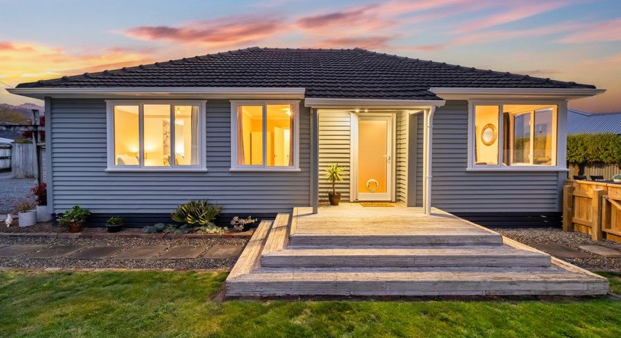  at 5 Gower Street, Silverstream, Upper Hutt