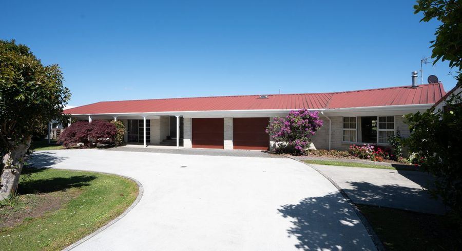  at 154 Hoeka Road, Matangi