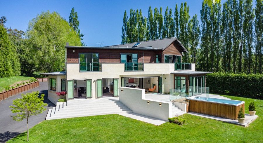  at 131 Gladstone Road South, East Taieri, Mosgiel