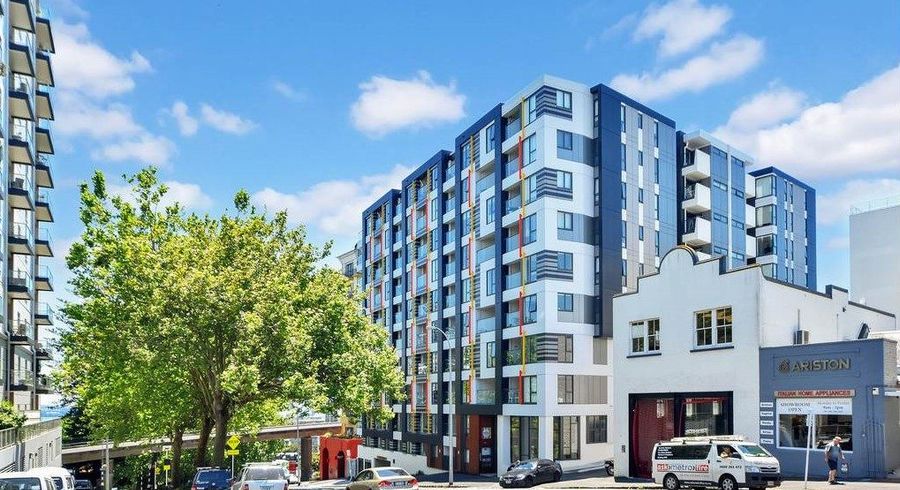  at 512/5 Howe Street, Auckland Central, Auckland
