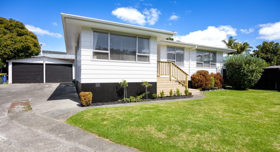  at 8 Camphora Place, Ranui, Waitakere City, Auckland