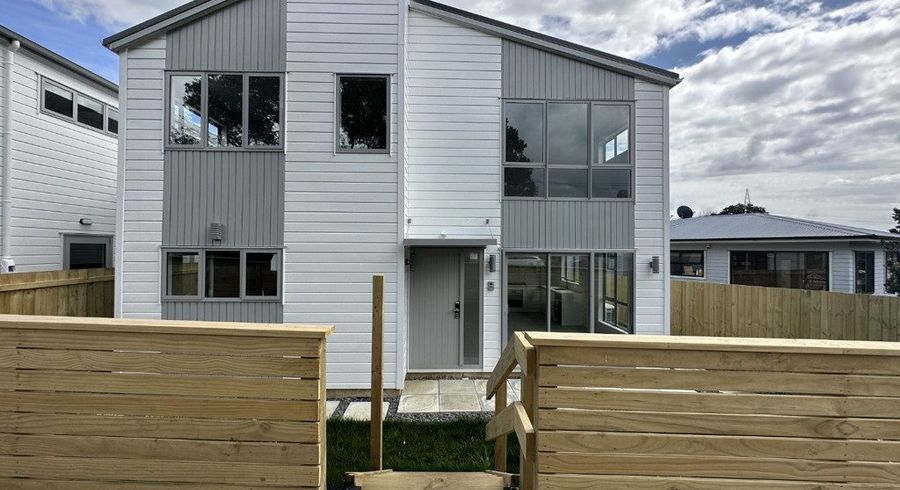  at 89A Kinross Street, Blockhouse Bay, Auckland