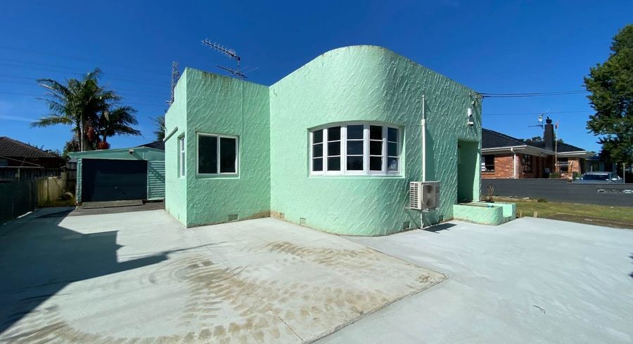  at 5 Ganges Avenue, Mangere East, Auckland