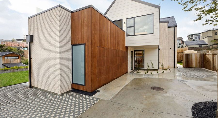  at 4/15 Lake Domain Drive, Hamilton Lake, Hamilton, Waikato