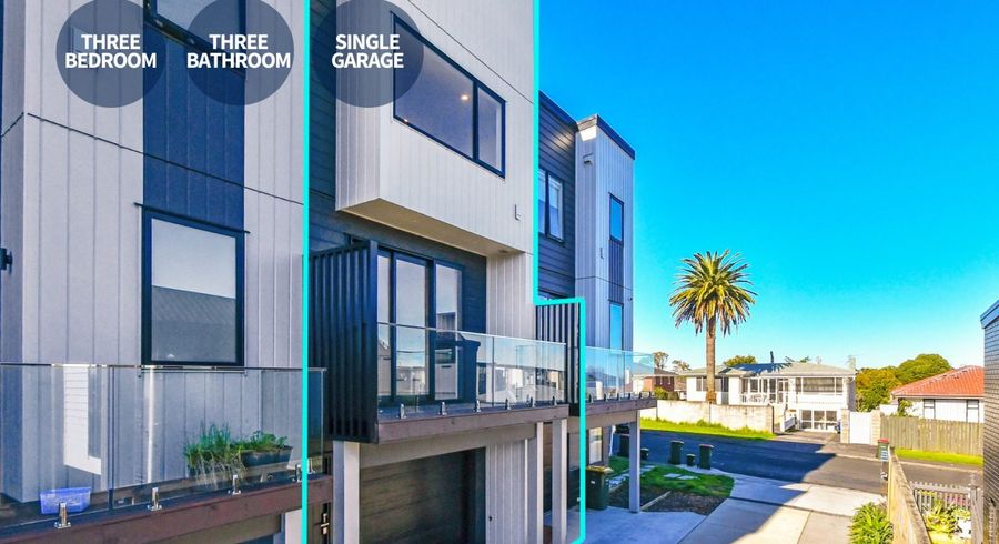  at 2/14 Ayr Road, Pakuranga, Manukau City, Auckland