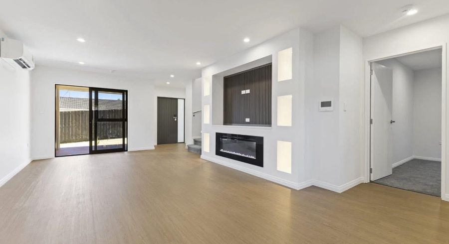  at 142 Great South Road, Manurewa, Manukau City, Auckland