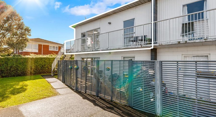  at 10/41 Anzac Road, Browns Bay, North Shore City, Auckland