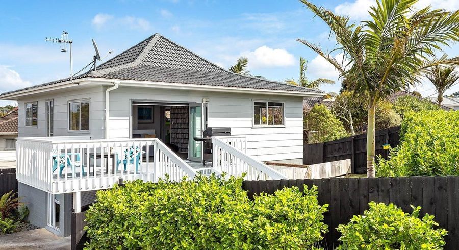  at 43a Monarch Avenue, Hillcrest, North Shore City, Auckland