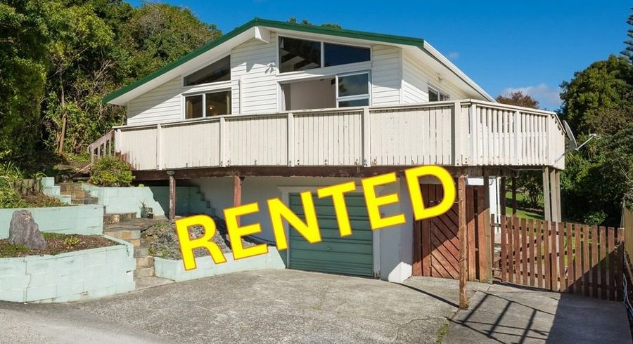  at 22 Nor'East Drive, Northcross, Auckland