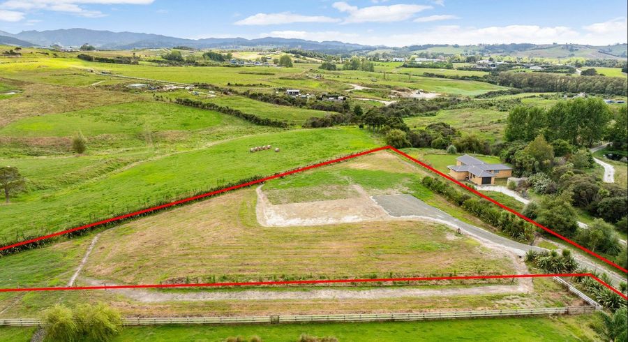  at 38 Lara Lane, Kaiwaka, Kaiwaka