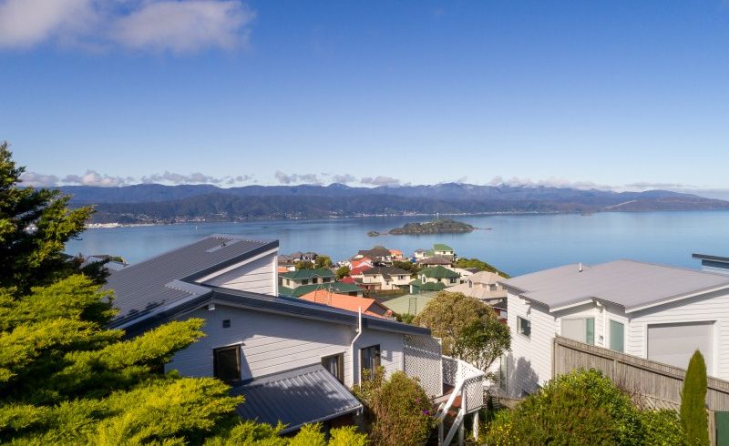  at 14 Sunhaven Drive, Newlands, Wellington