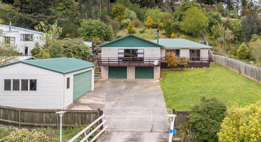 at 8 Greenhithe Street, Waihola