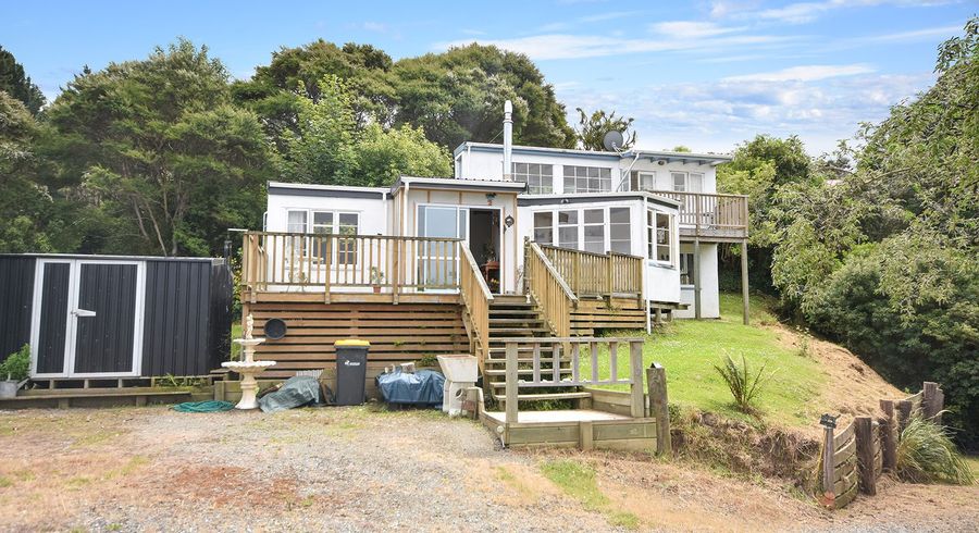  at 89 Coast Road, Warrington, Waikouaiti