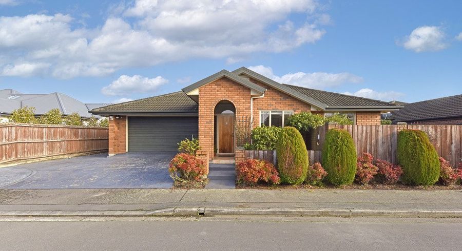  at 8 Scarlet Lane, Redwood, Christchurch
