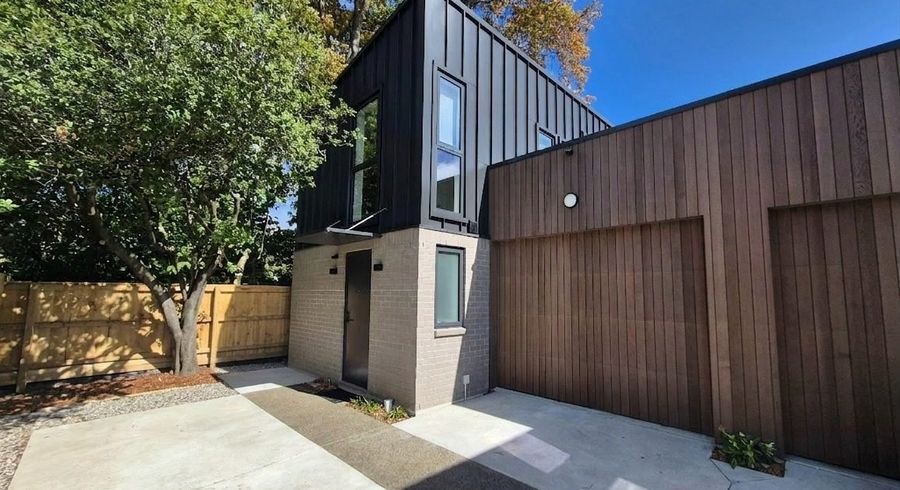  at 4/64 Opawa Road, Opawa, Christchurch City, Canterbury