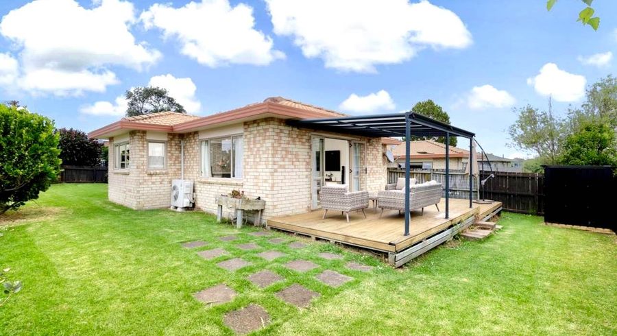  at 1 Thomas Rea Place, Te Atatu South, Auckland