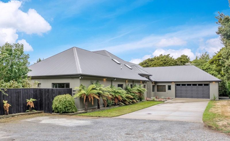  at 16 Grant Road, Otatara