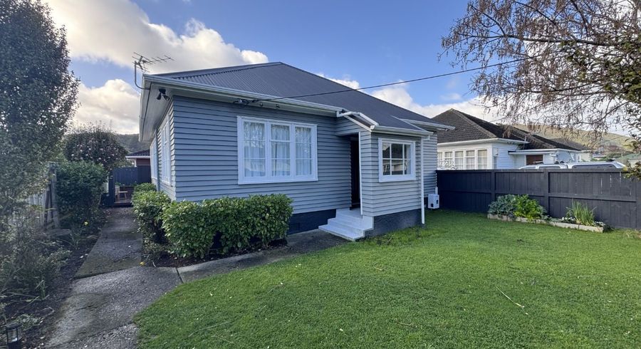  at 10 Purser Grove, Fairfield, Lower Hutt, Wellington