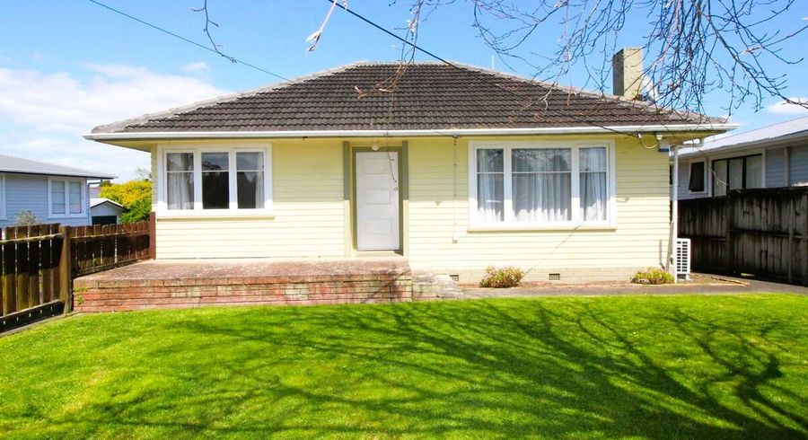  at 48 Strid Road, Te Atatu South, Auckland