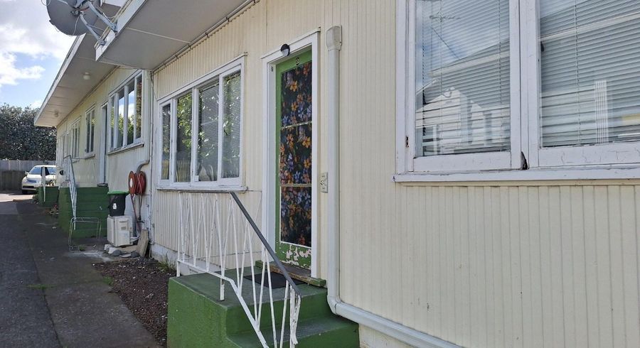  at 2/10 Croydon Road, Mount Eden, Auckland City, Auckland