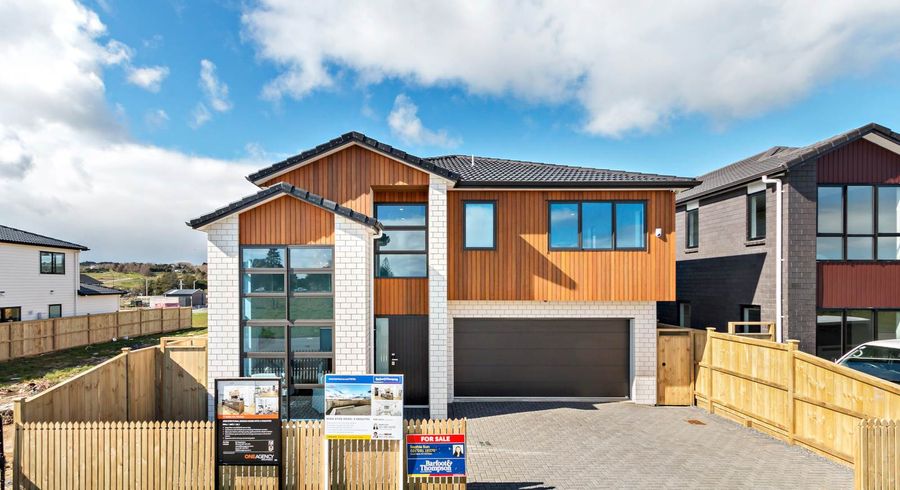  at 11 Golden Avenue, Flat Bush, Auckland
