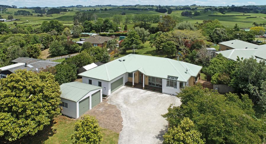  at 52 Lockwood Road, Papakura
